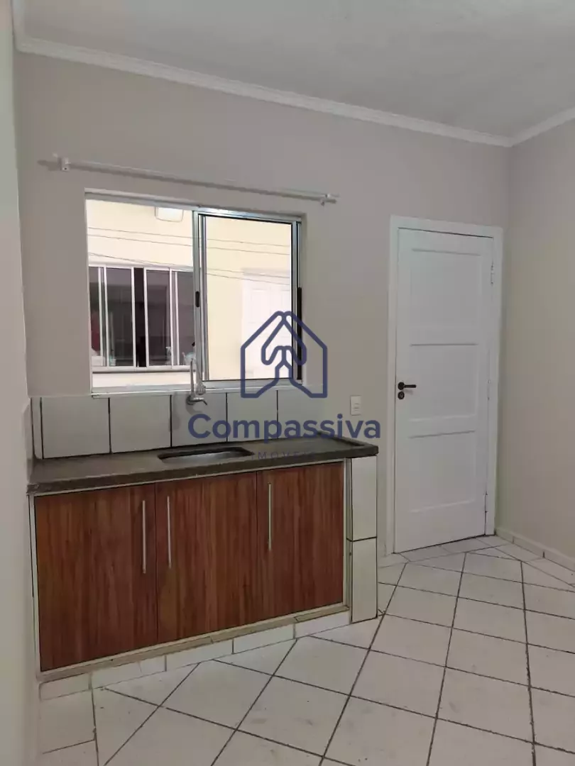 VENDE-SE Casa