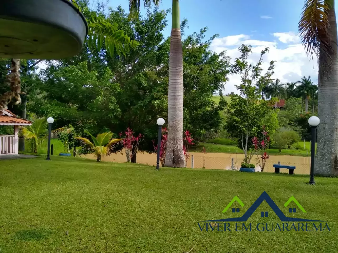 LINDA CHÁCARA EM TERRENO PLANO — Miniatura 30