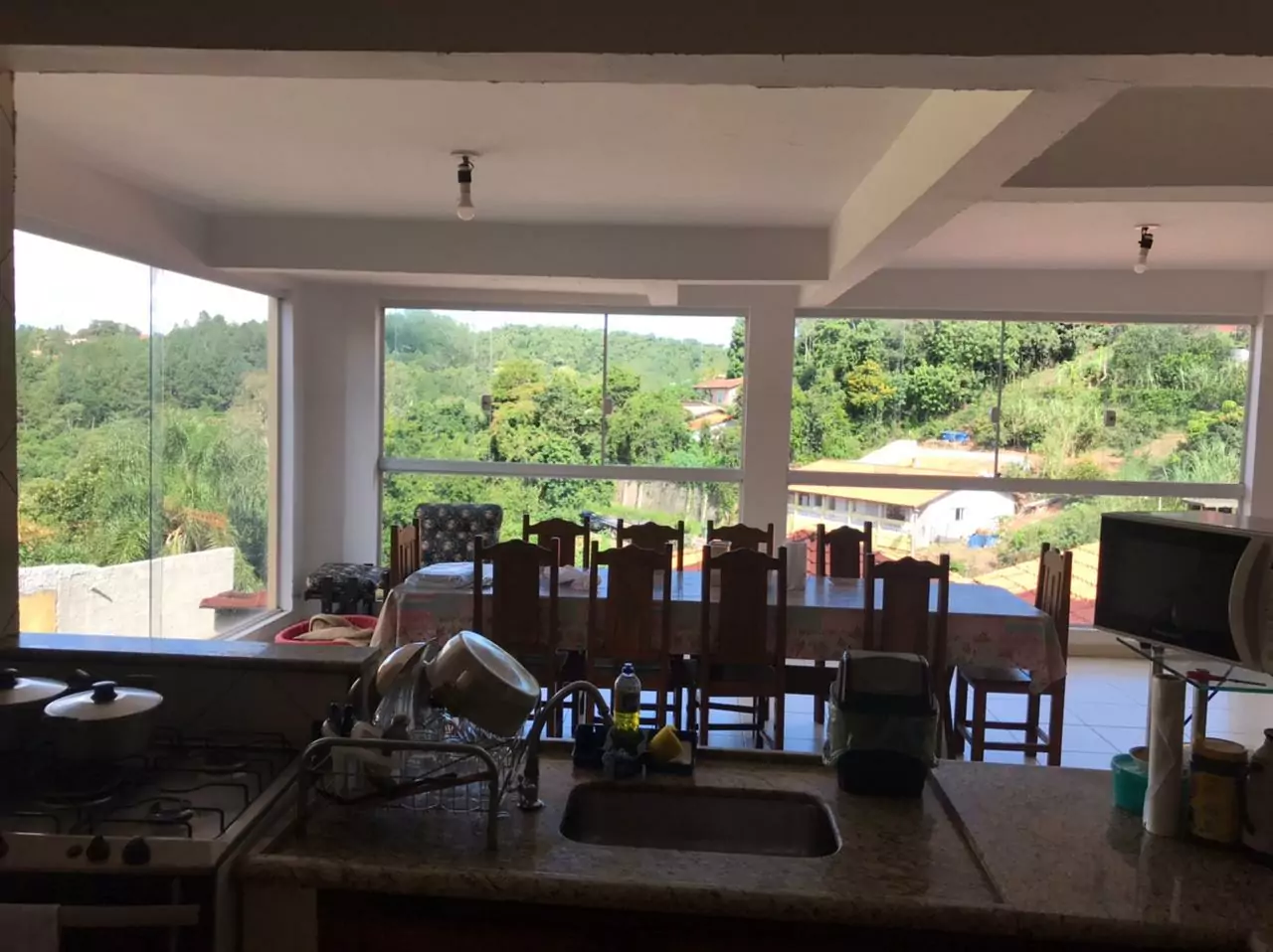 CASA NO BAIRRO VALE DOS EUCALIPTOS — Miniatura 26