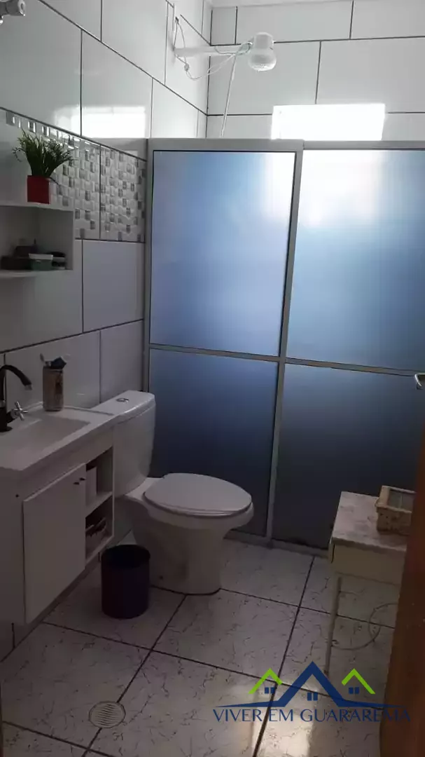 3 CASAS NO MESMO TERRENO NO CENTRO DE GUARAREMA — Miniatura 22