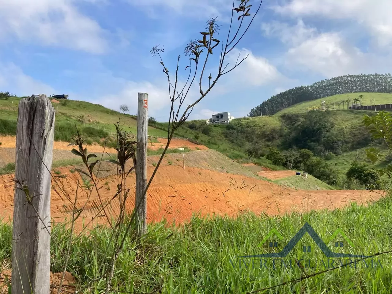 TERRENO À VENDA NO ITAÓCA