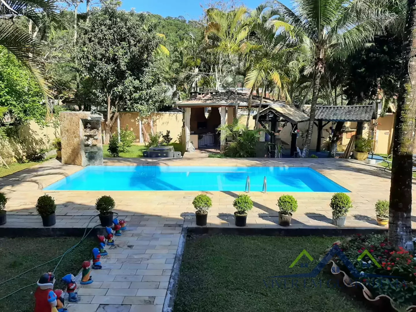 LINDA POUSADA NO JARDIM ITAPEMA — Miniatura 17