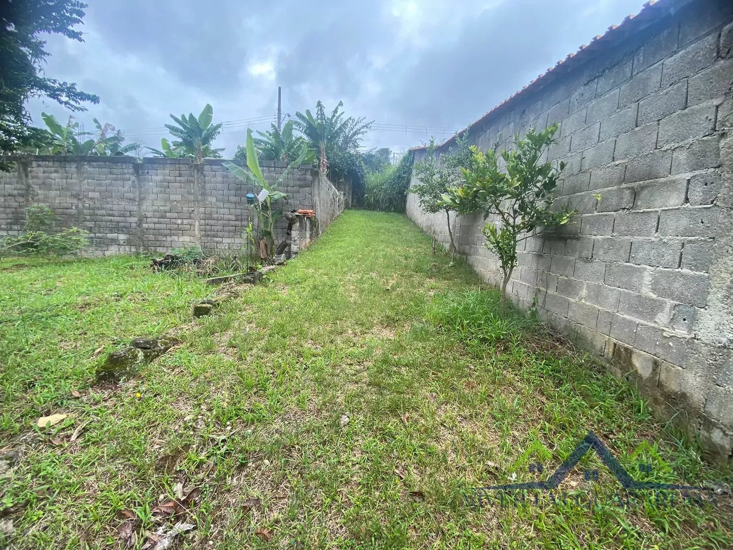 TERRENO COM EDÍCULA NO BAIRRO JARDIM ITAPEMA — Miniatura 10