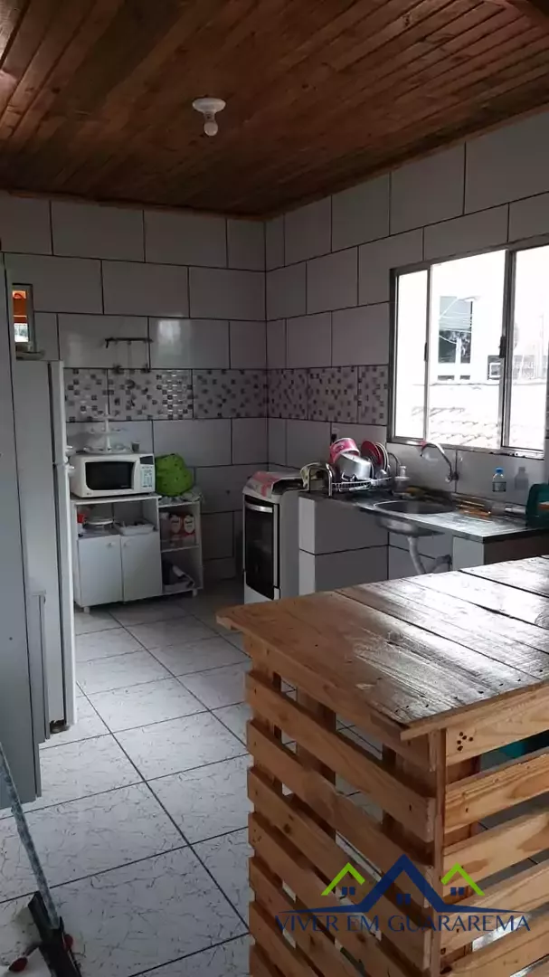3 CASAS NO MESMO TERRENO NO CENTRO DE GUARAREMA — Miniatura 6