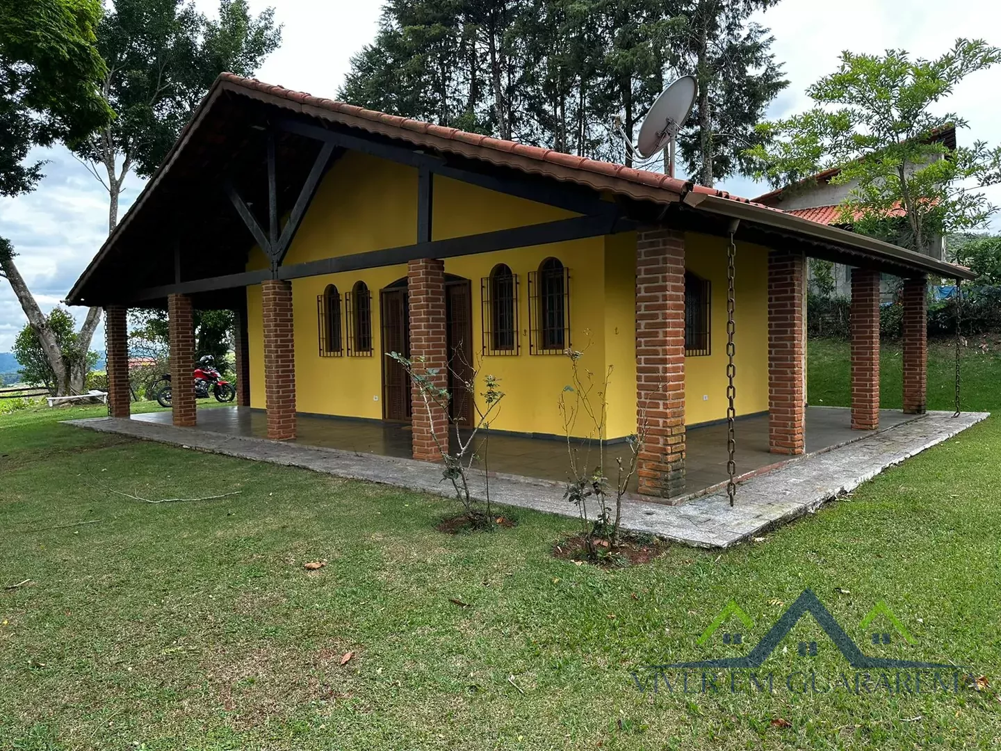 SÍTIO À VENDA NO BAIRRO CAPOEIRINHA