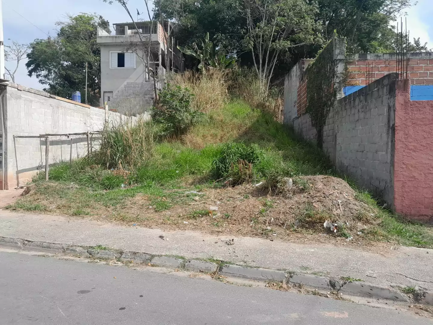 TERRENO NO BAIRRO JARDIM LUIZA