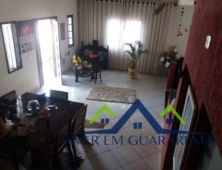 CHÁCARA NO CENTRO DE GUARAREMA — Miniatura 6