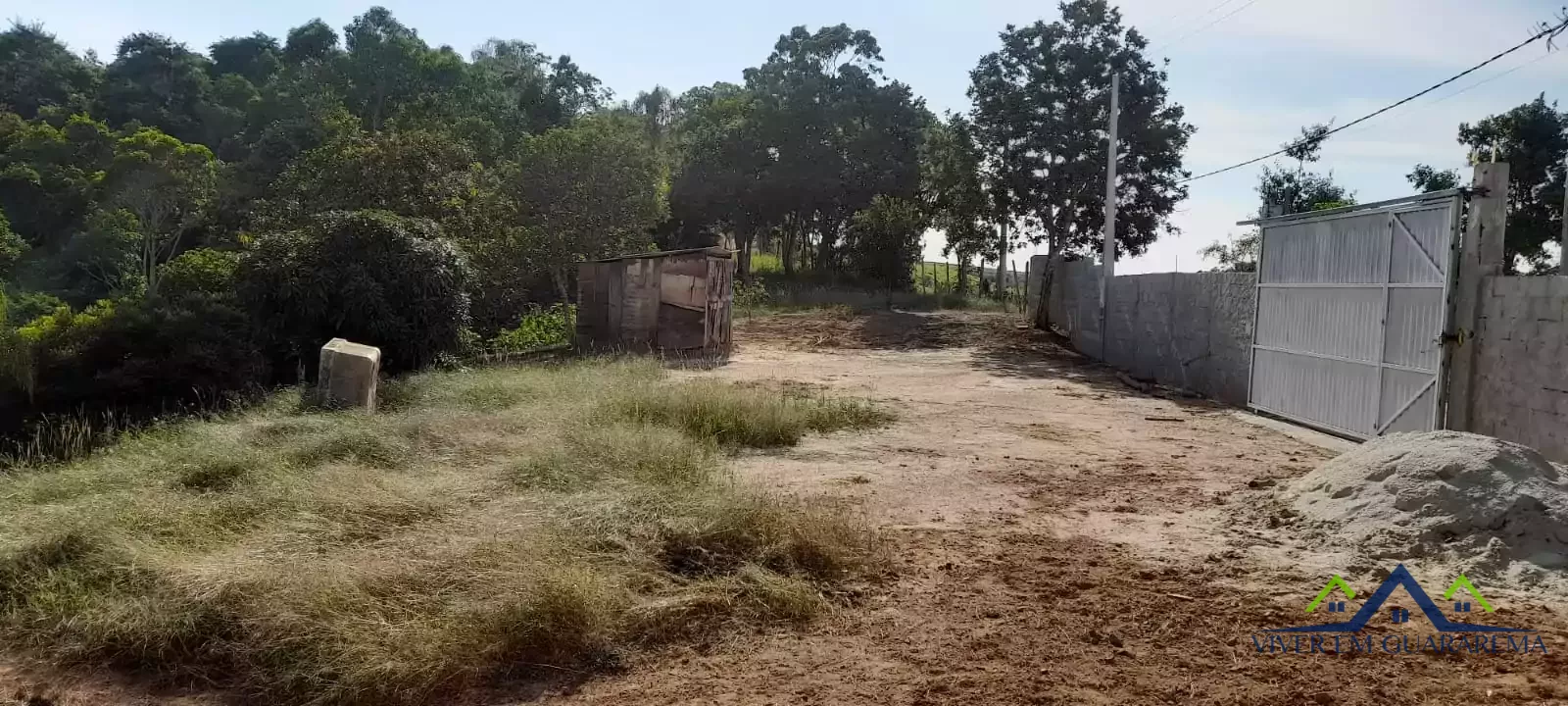 SÍTIO PRÓXIMO AO CENTRO — Miniatura 9