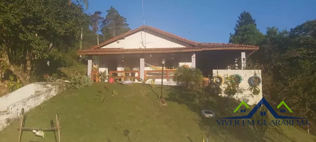 CHÁCARA PARA VENDA EM BAIRRO ARBORIZADO E TRANQUILO