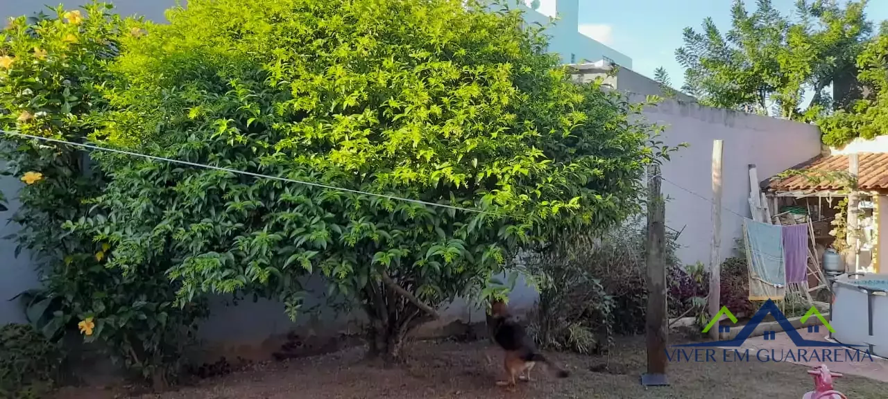 3 CASAS NO MESMO TERRENO NO CENTRO DE GUARAREMA — Miniatura 13