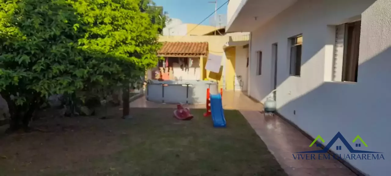 3 CASAS NO MESMO TERRENO NO CENTRO DE GUARAREMA — Miniatura 16