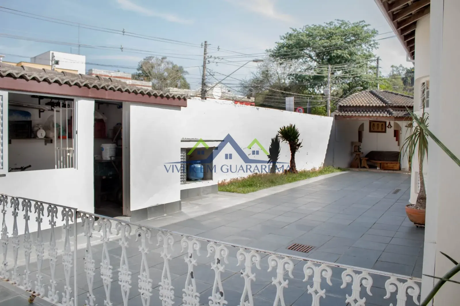 SOBRADO DE ALTO PADRÃO À VENDA NO ITAPEMA — Miniatura 31
