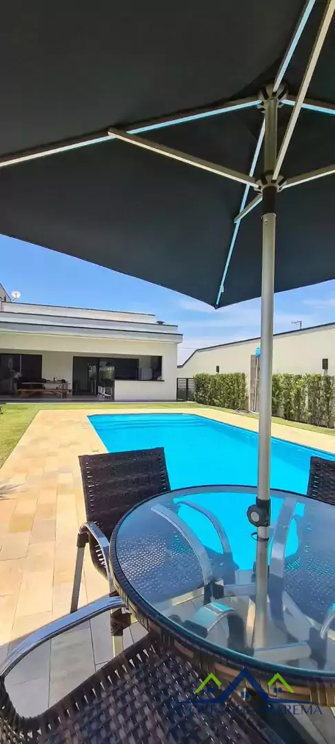 BELÍSSIMA CASA EM CONDOMINÍO FECHADO — Miniatura 14