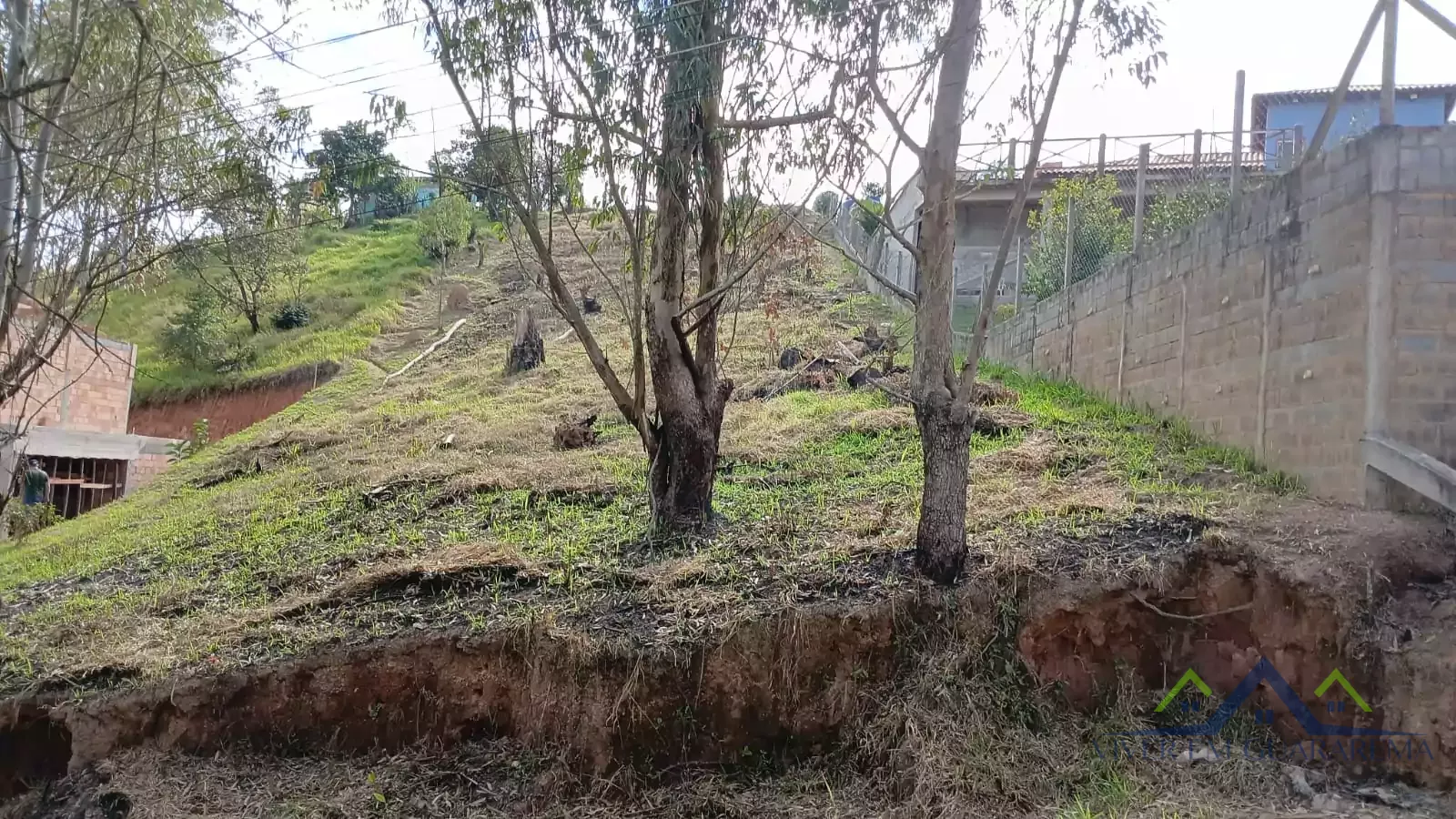TERRENO À VENDA NO RECANTO DA CACHOEIRA II