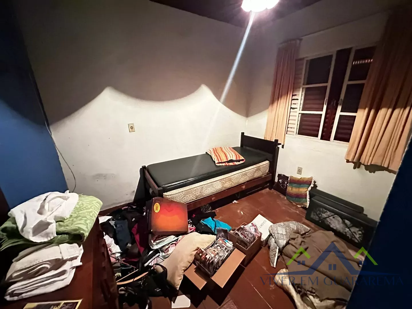 CASA PRÓXIMO AO CENTRO COM PONTO COMERCIAL — Miniatura 5