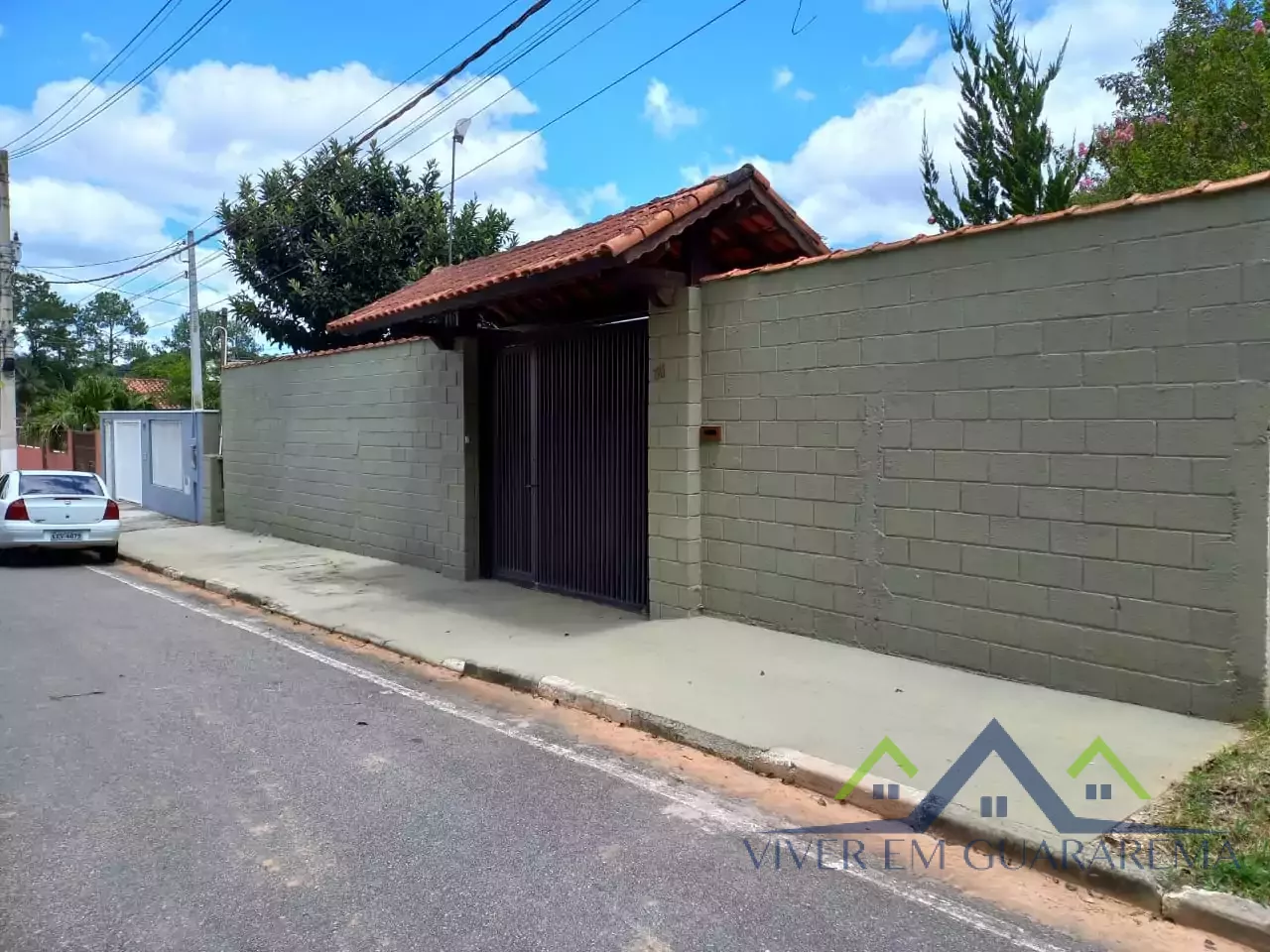 CASA À VENDA NO BAIRRO VALPARAÍBA — Miniatura 4