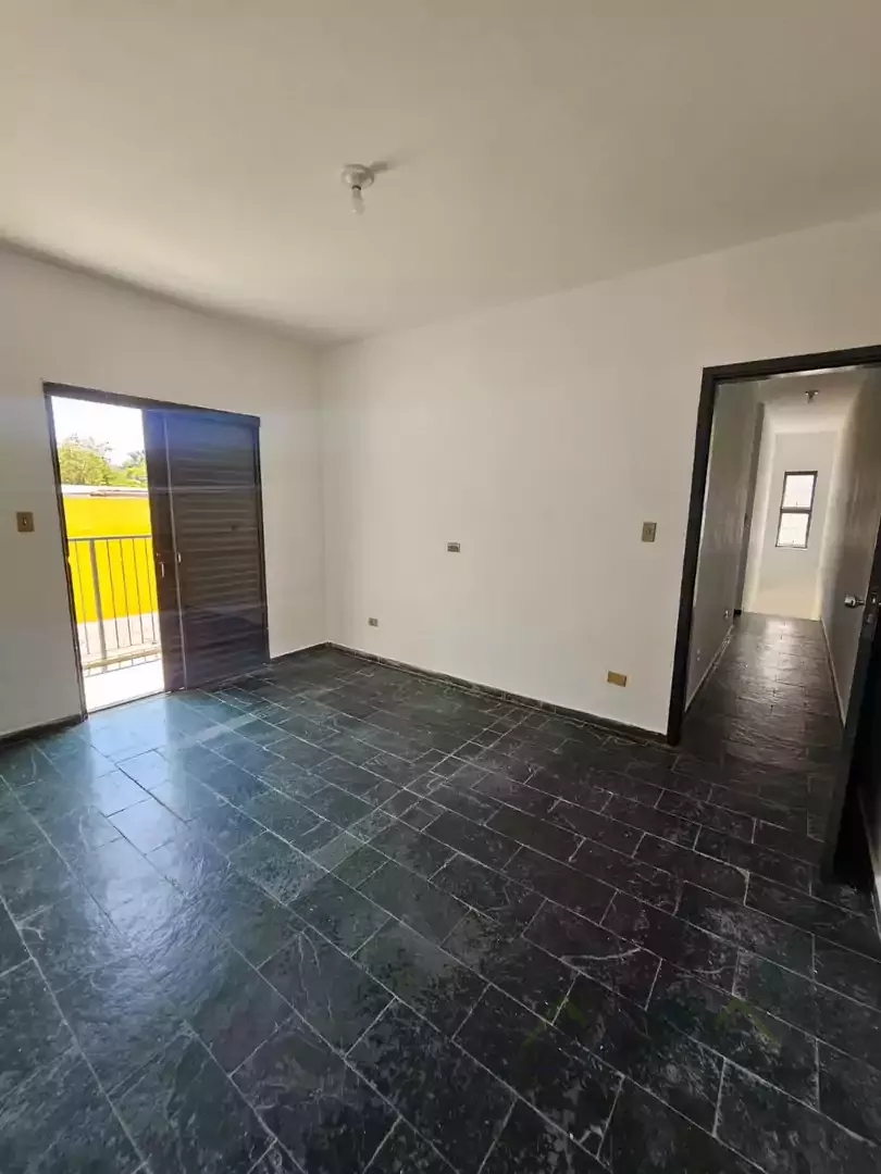 PRÉDIO COM PONTO COMERCIAL, CASA + EDÍCULA — Miniatura 12