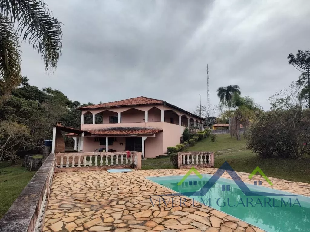 CHÁCARA NA DIVISA GUARAREMA COM JACAREÍ
