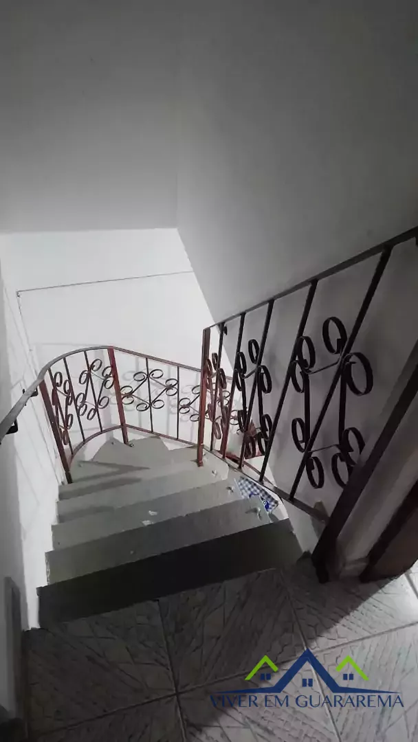 CASA À VENDA NO CENTRO DE GUARAREMA — Miniatura 12