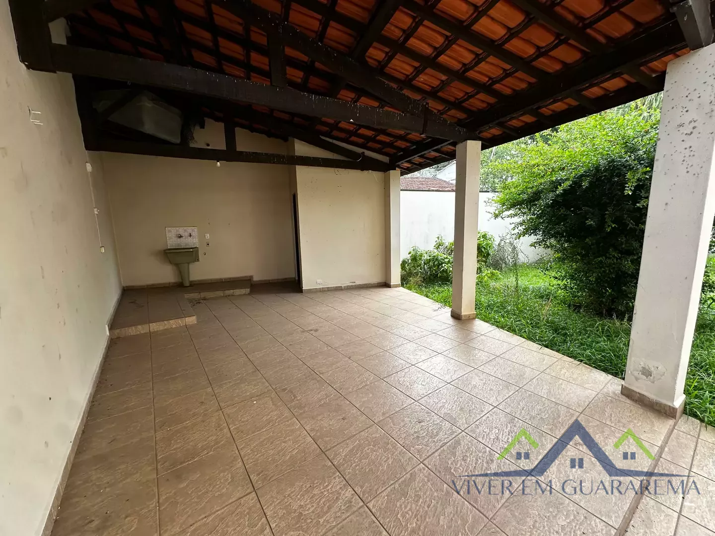 SOBRADO À VENDA NO CENTRO DE GUARAREMA — Miniatura 17