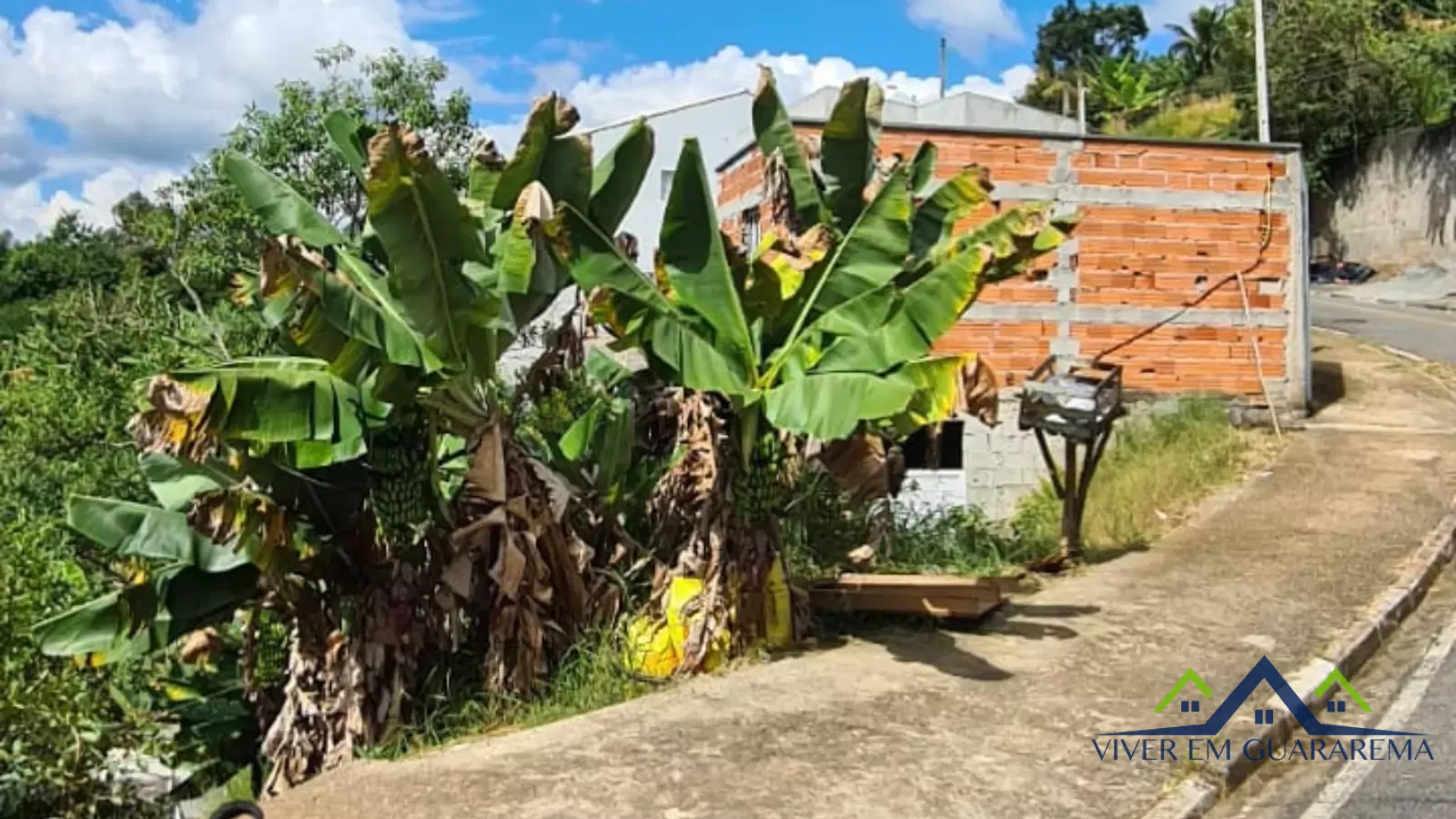 CASA Á VENDA NO VALE DOS EUCALIPTOS — Miniatura 6