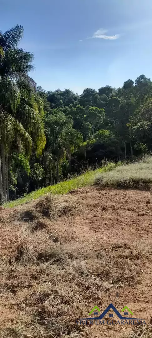 SÍTIO PRÓXIMO AO CENTRO — Miniatura 13