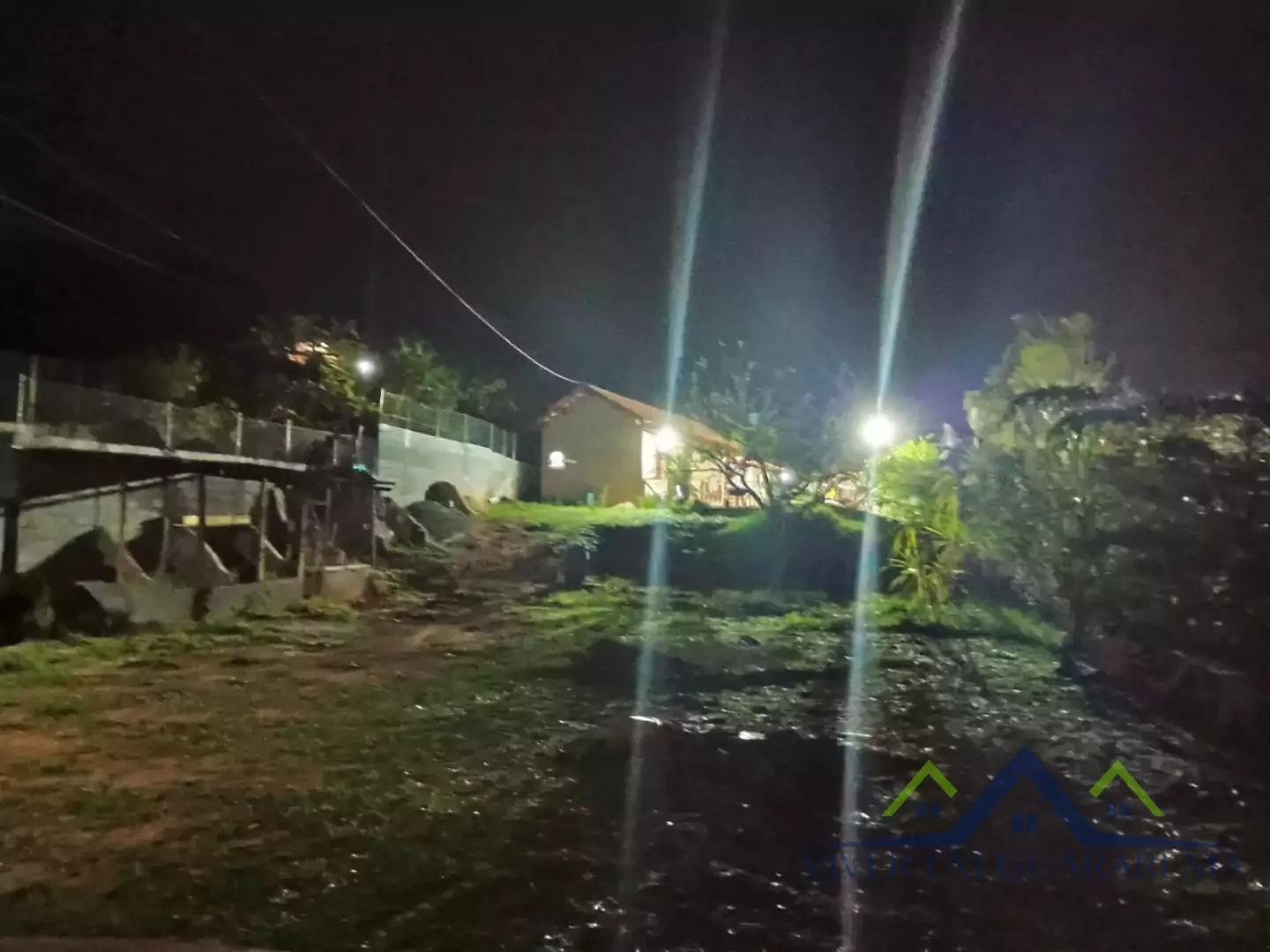 CASA À VENDA EM SANTA BRANCA — Miniatura 11