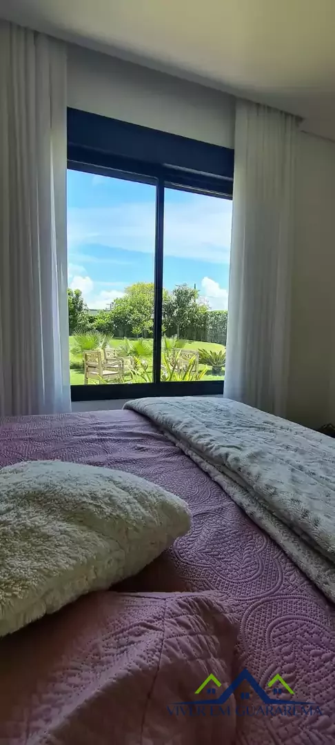 BELÍSSIMA CASA EM CONDOMINÍO FECHADO — Miniatura 12