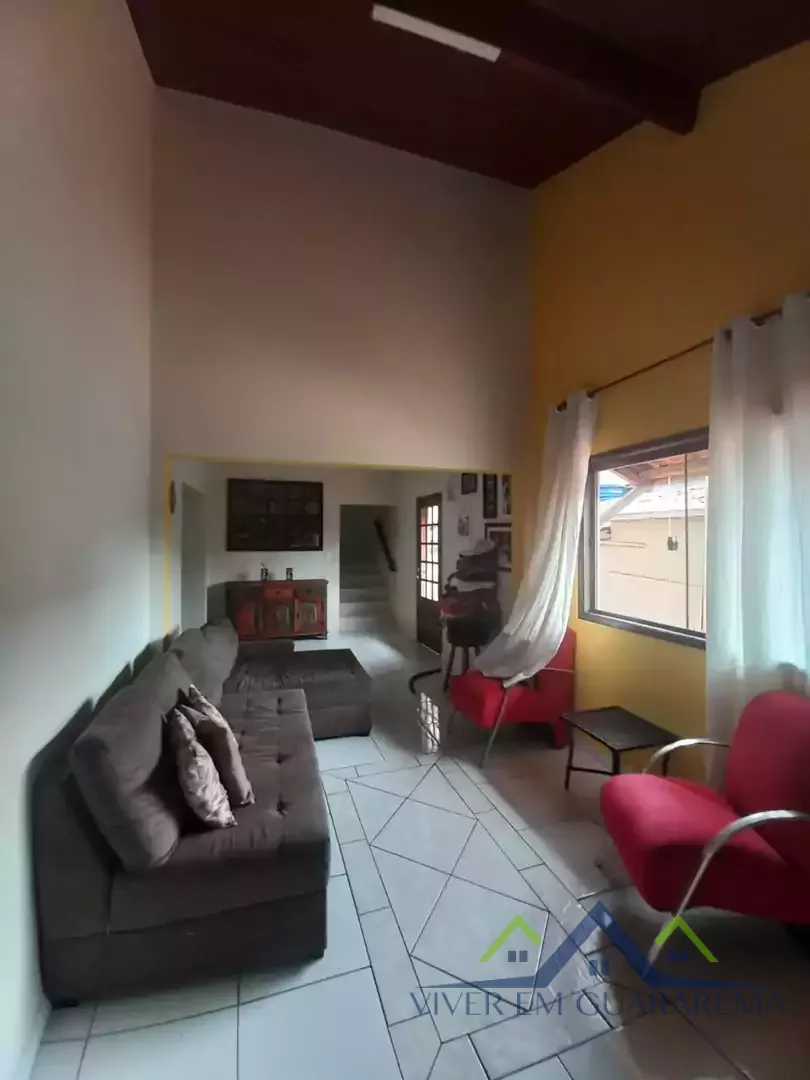 CASA EM SANTA BRANCA — Miniatura 8