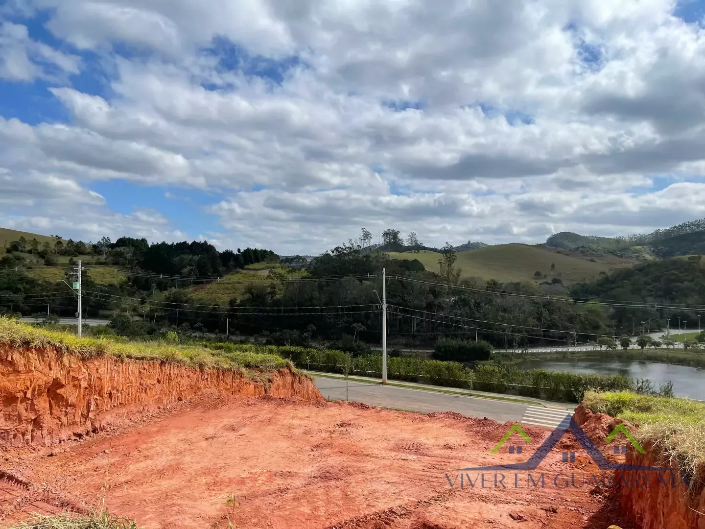 TERRENO À VENDA NO RESIDENCIAL PORTAL DE GUARAREMA — Miniatura 3
