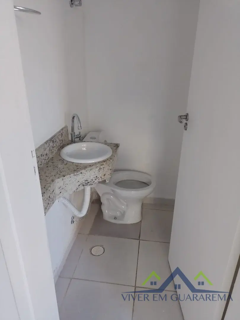 CASA EM CONDOMÍNIO NO CENTRO DE GUARAREMA — Miniatura 5