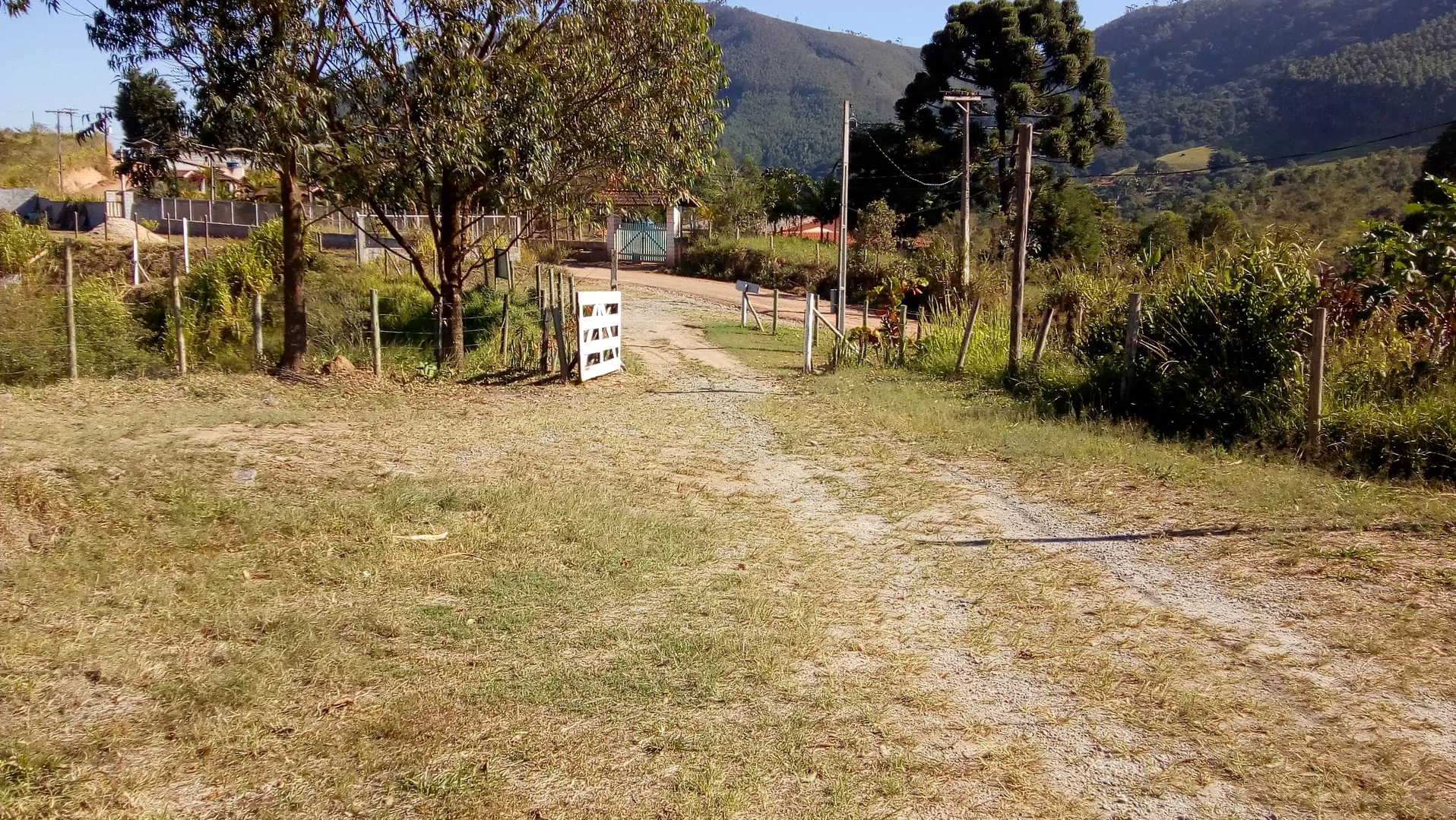 SÍTIO EM IGARATÁ — Miniatura 6