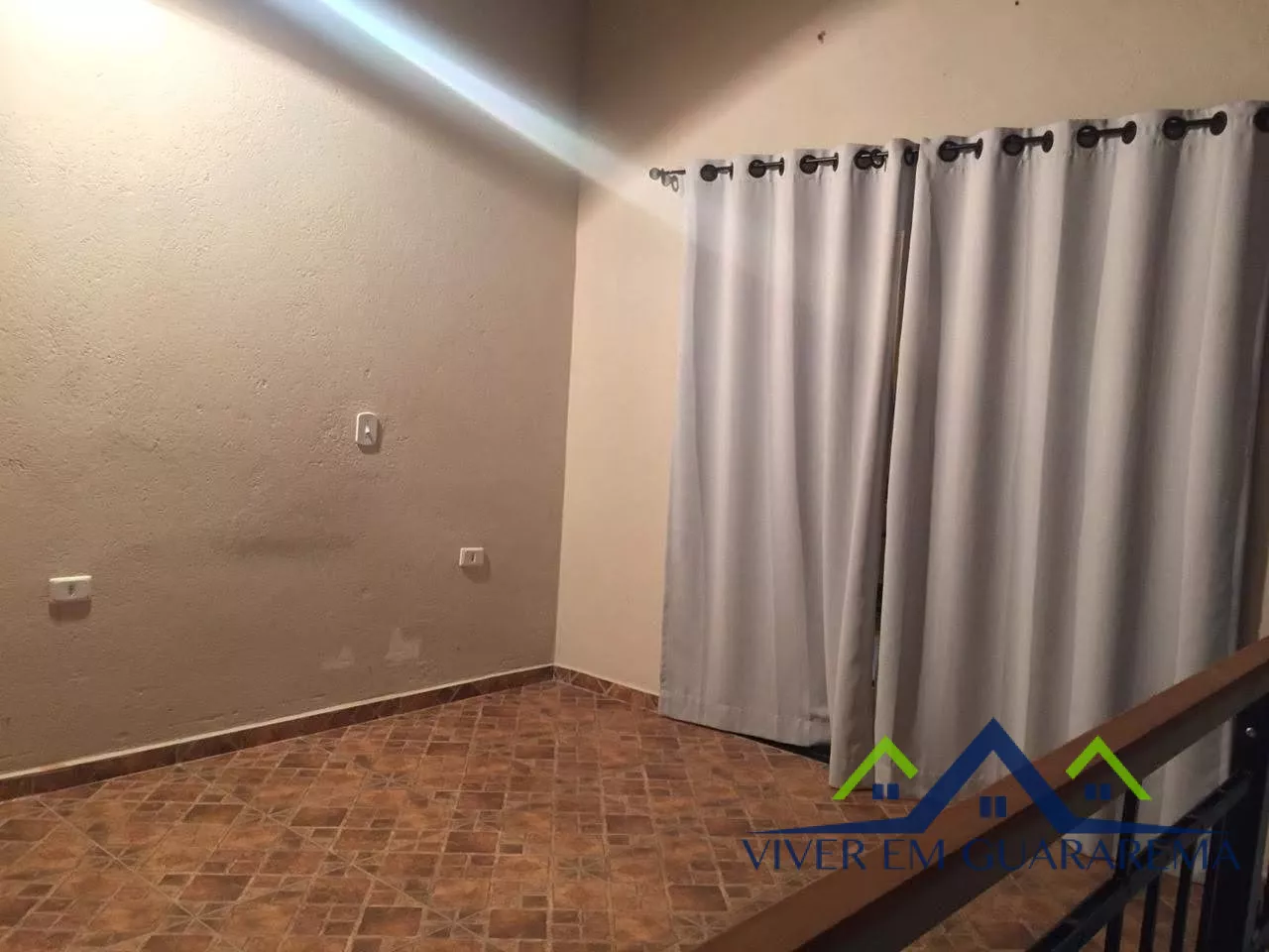 CASA COM PONTO COMERCIAL PARA INVESTIMENTO — Miniatura 4
