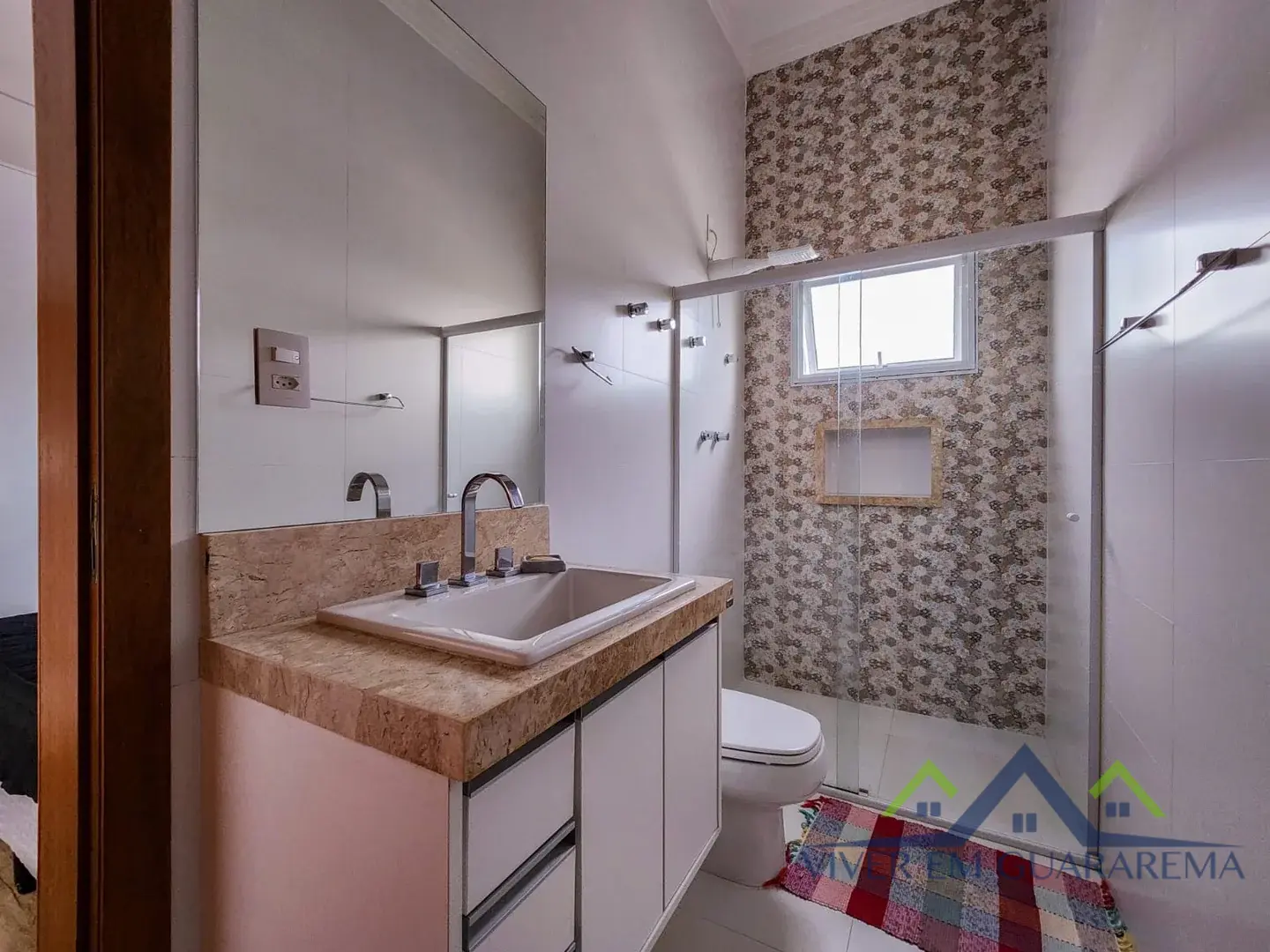 CASA ENCANTADORA NO RESIDENCIAL LAGO DOURADO — Miniatura 23
