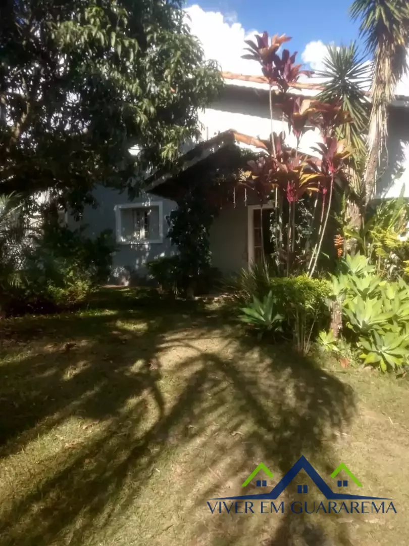 Casa com Piscina — Miniatura 2