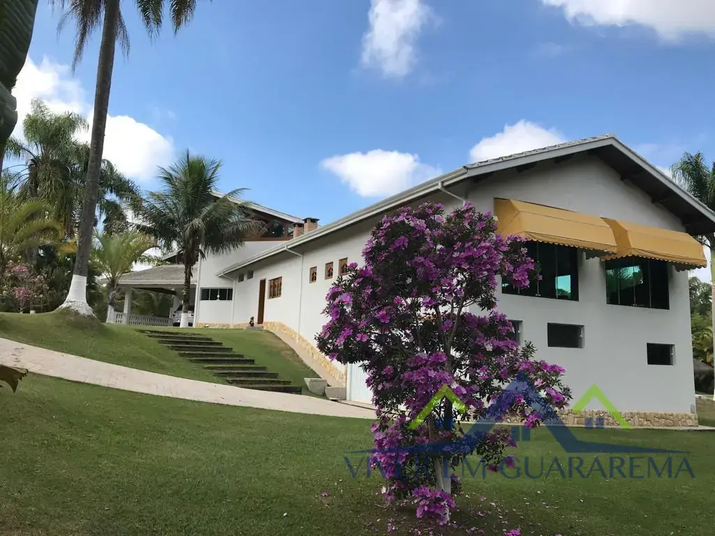 CASA DENTRO DE CONDOMÍNIO NO BAIRRO ITAPEMA