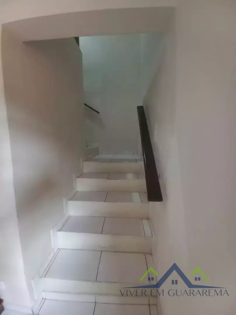 CASA EM SANTA BRANCA — Miniatura 6