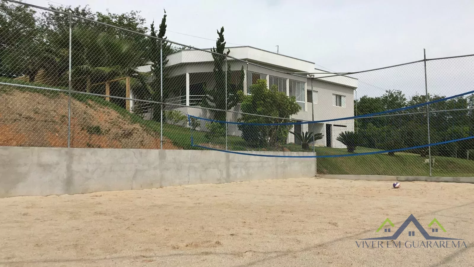 CHÁCARA ENCANTADORA A 7KM DO CENTRO — Miniatura 4