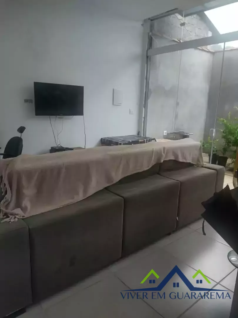 CASA COM SALÃO COMERCIAL SEMI PRONTO À VENDA NO CENTRO DA CIDADE DE GUARAREMA — Miniatura 13