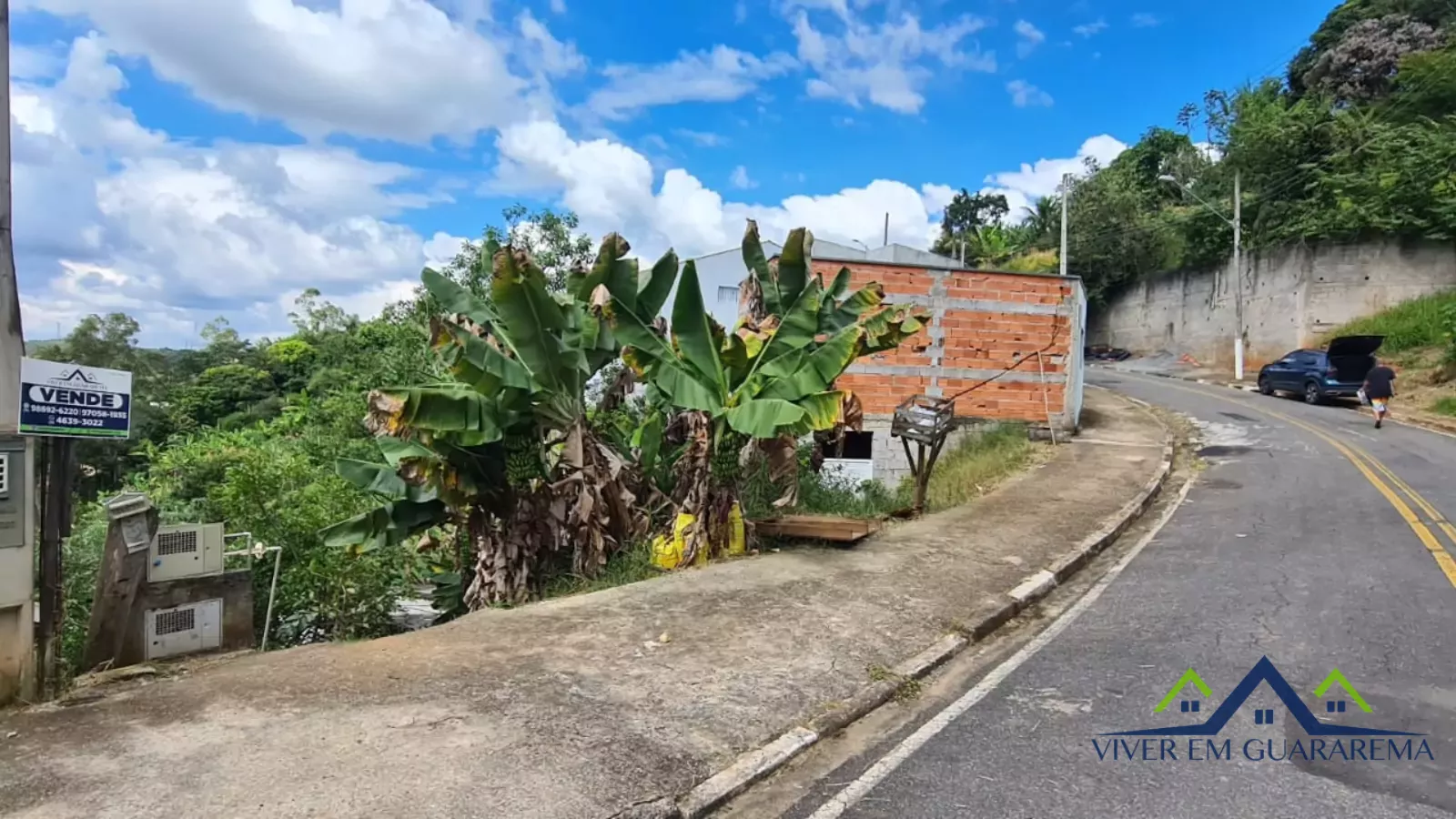 CASA Á VENDA NO VALE DOS EUCALIPTOS — Miniatura 2