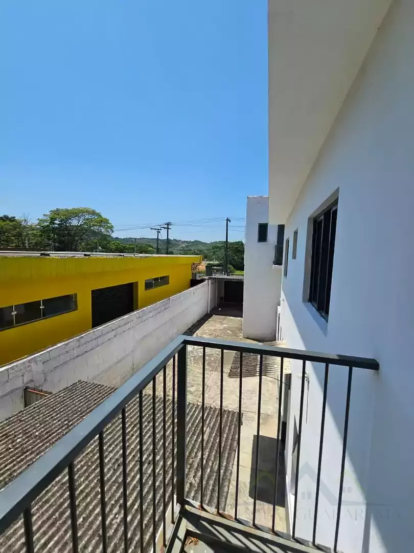 PRÉDIO COM PONTO COMERCIAL, CASA + EDÍCULA — Miniatura 6