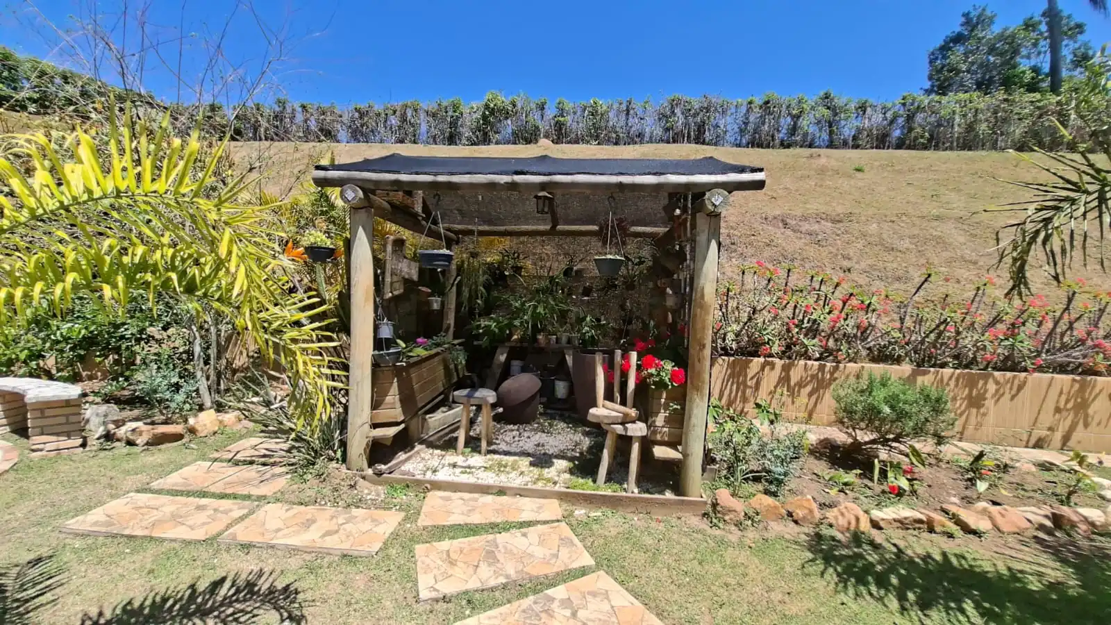CASA À VENDA NO CONDOMÍNIO GRANJA VIRGINIA — Miniatura 17