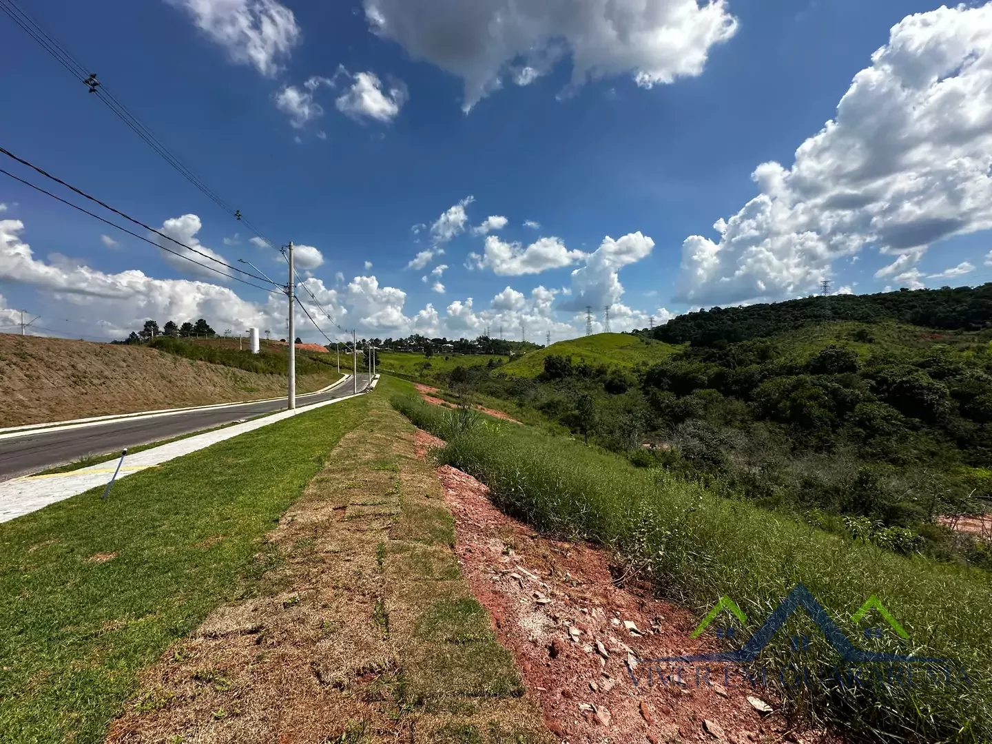 LOTES EM CONDOMÍNIO COM VISTA PARA O LAGO — Miniatura 6