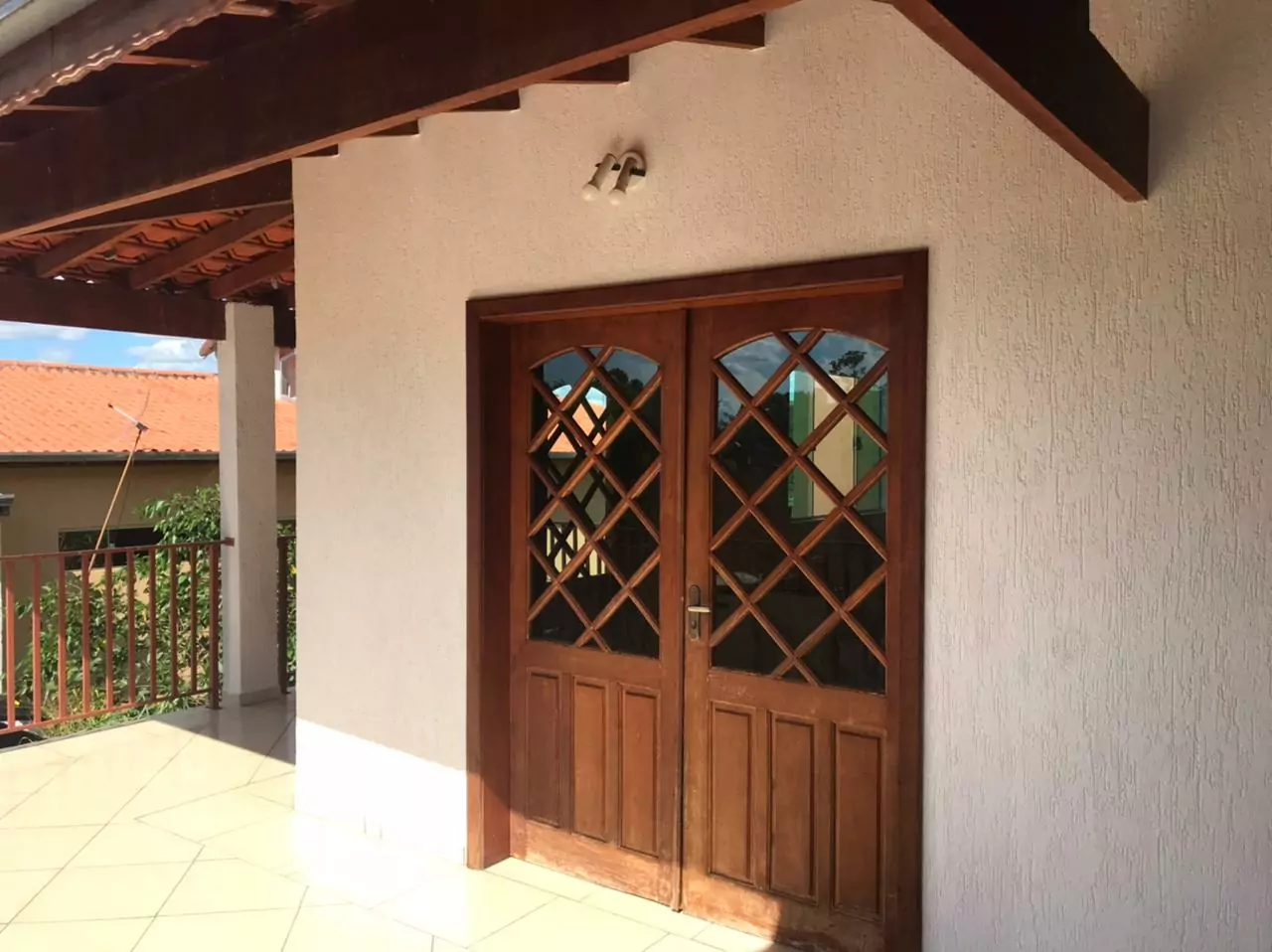 CASA NO BAIRRO VALE DOS EUCALIPTOS — Miniatura 3