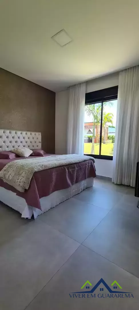 BELÍSSIMA CASA EM CONDOMINÍO FECHADO — Miniatura 9