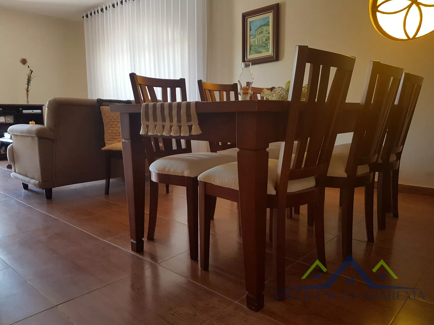 CASA À VENDA NO CENTRO DE GUARAREMA — Miniatura 6