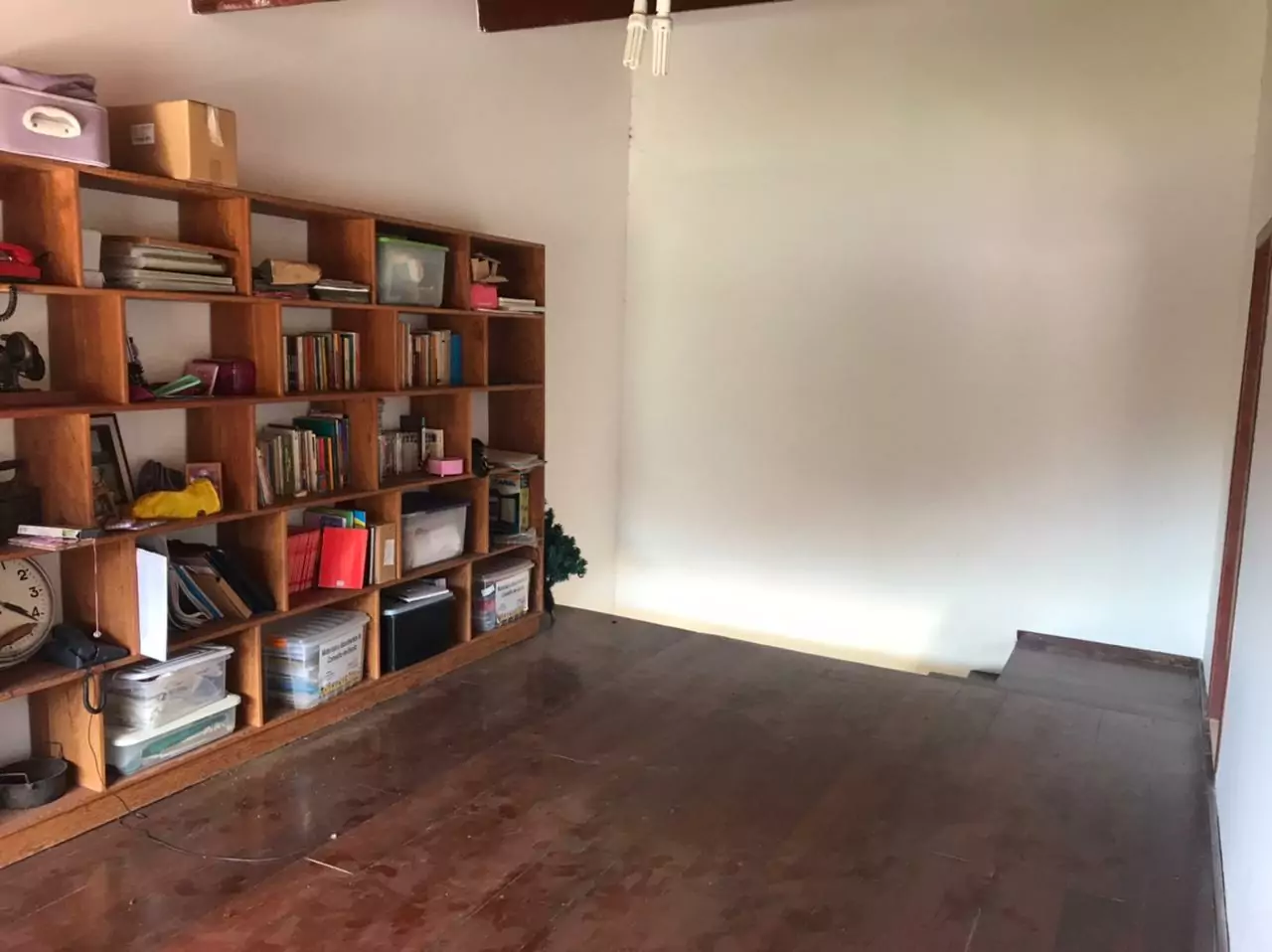 CASA NO BAIRRO VALE DOS EUCALIPTOS — Miniatura 13