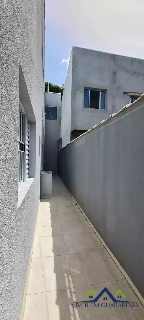 AMPLA E BELA CASA PRÓXIMO AO CENTRO — Miniatura 25