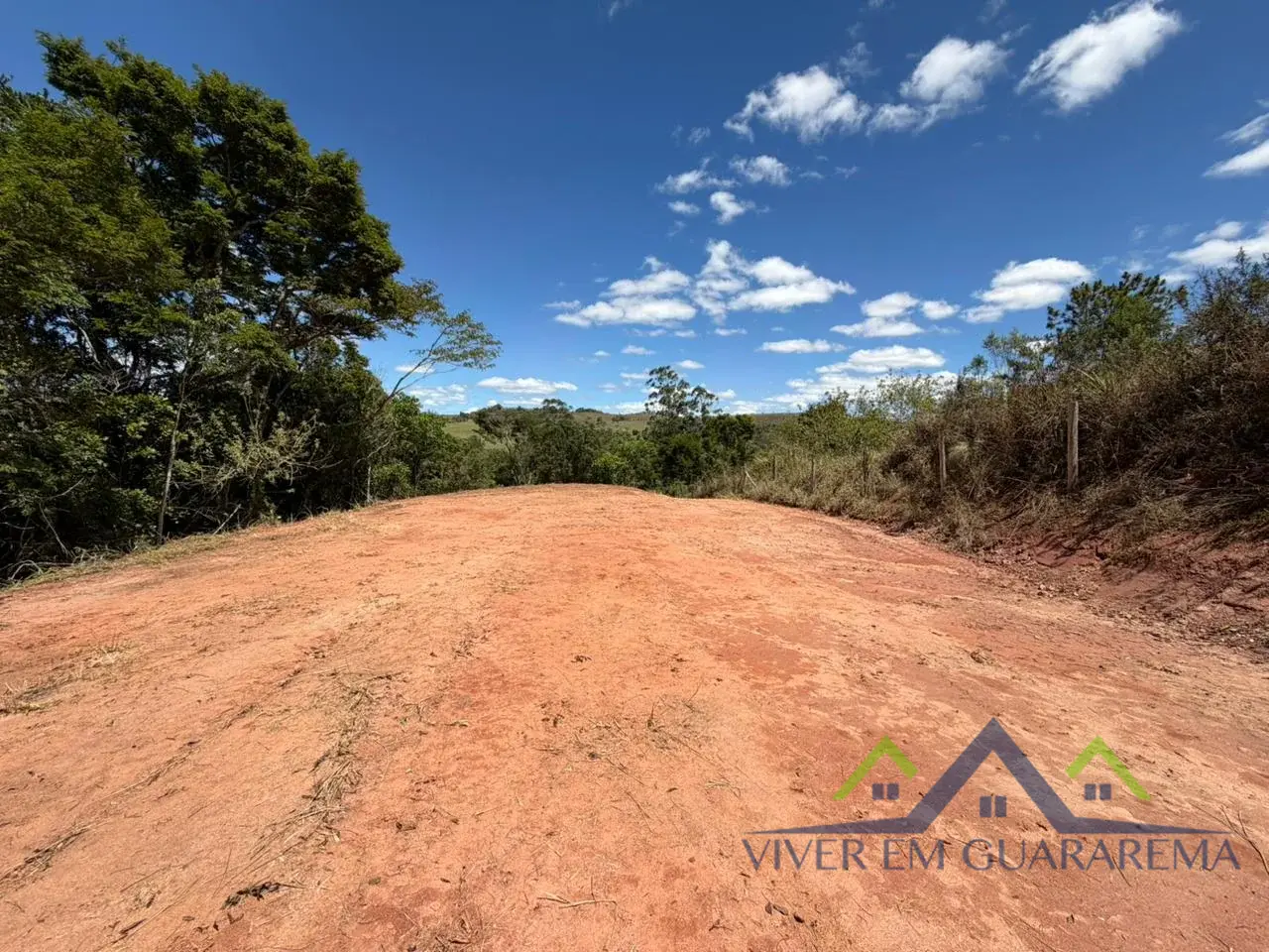 TERRENO NO BAIRRO JACARÉ EM SANTA BRANCA