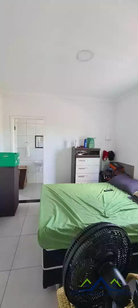 AMPLA E BELA CASA PRÓXIMO AO CENTRO — Miniatura 14